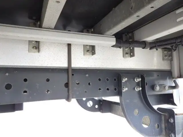 日野 レンジャー 中型/増トン ウイング ベッド TPG-FD7JLAAの中古トラック画像14