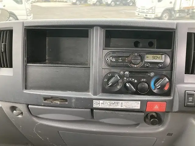 いすゞ エルフ 小型 平ボディ パワーゲート TRG-NKR85Aの中古トラック画像13