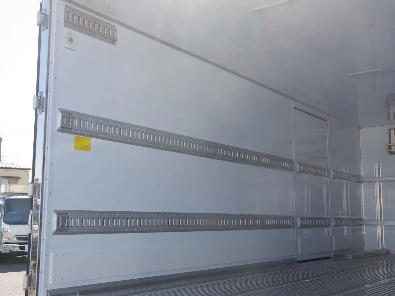 三菱 ファイター 中型/増トン 冷凍冷蔵 低温 スタンバイの中古トラック画像8