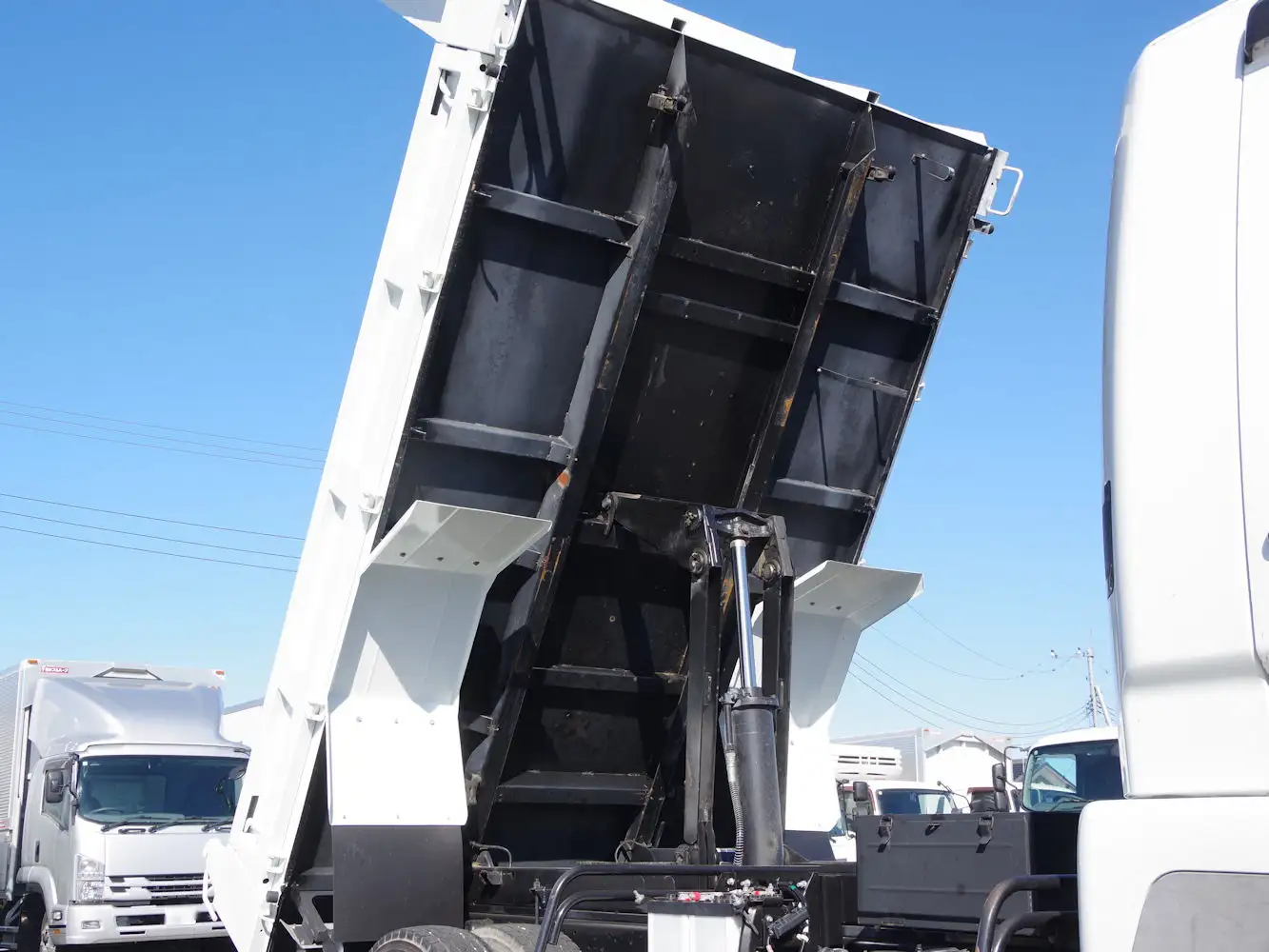 三菱 ファイター 中型/増トン ダンプ 強化 2KG-FK72Fの中古トラック画像13