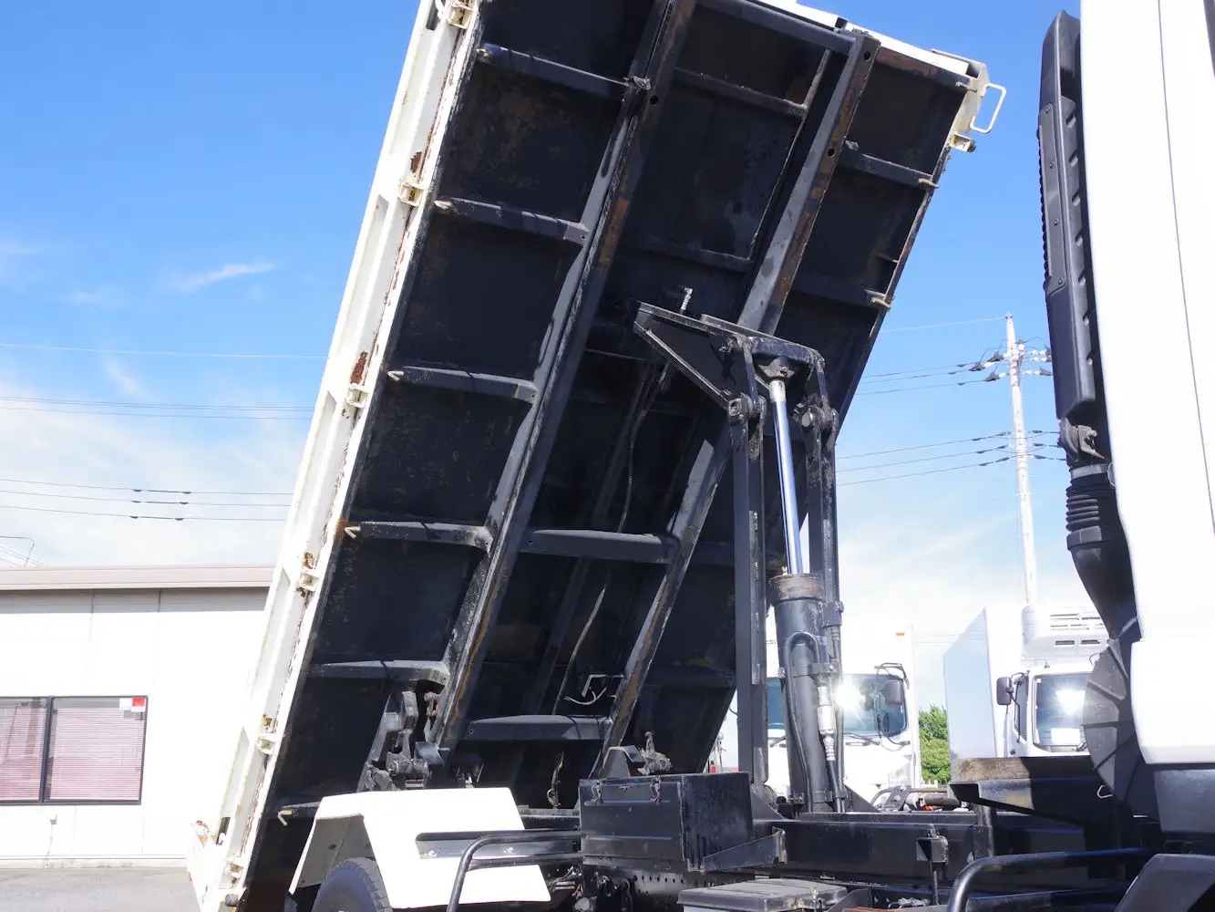 いすゞ フォワード 中型/増トン ダンプ ローダー PKG-FRR90S1の中古トラック画像13