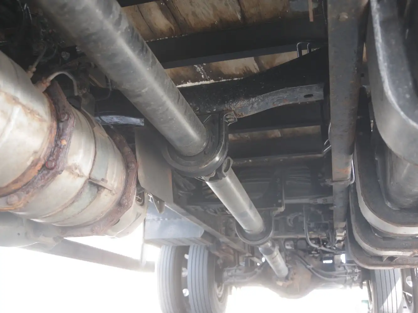 三菱 ファイター 中型/増トン 平ボディ アルミブロック ベッドの中古トラック画像16