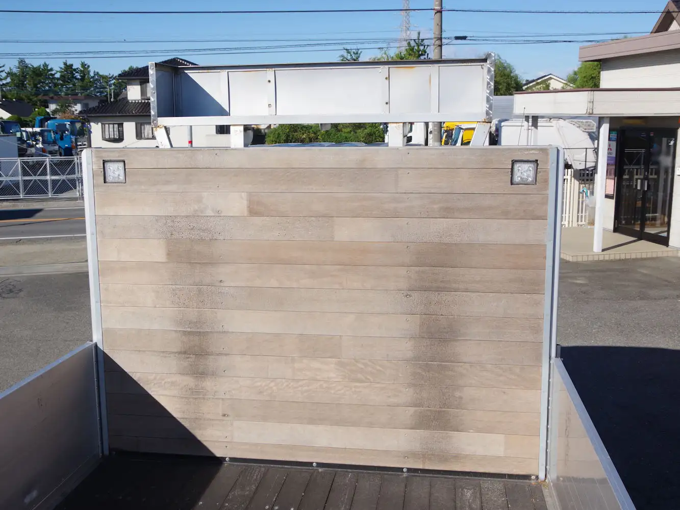 いすゞ フォワード 中型/増トン 平ボディ アルミブロック ベッドの中古トラック画像7