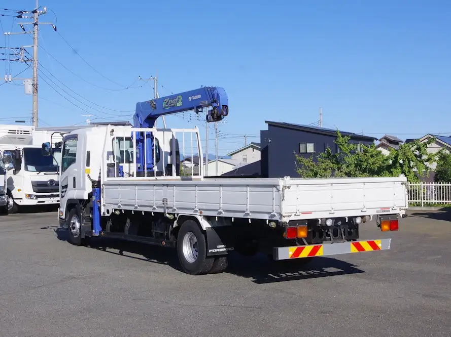 いすゞ フォワード 中型/増トン クレーン付 床鉄板 4段の中古トラック画像4