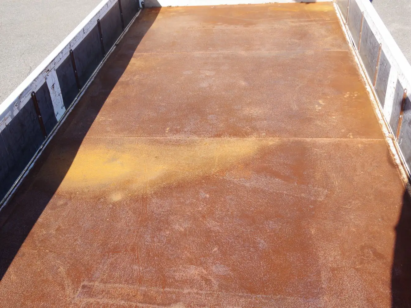 いすゞ フォワード 中型/増トン クレーン付 床鉄板 4段の中古トラック画像8