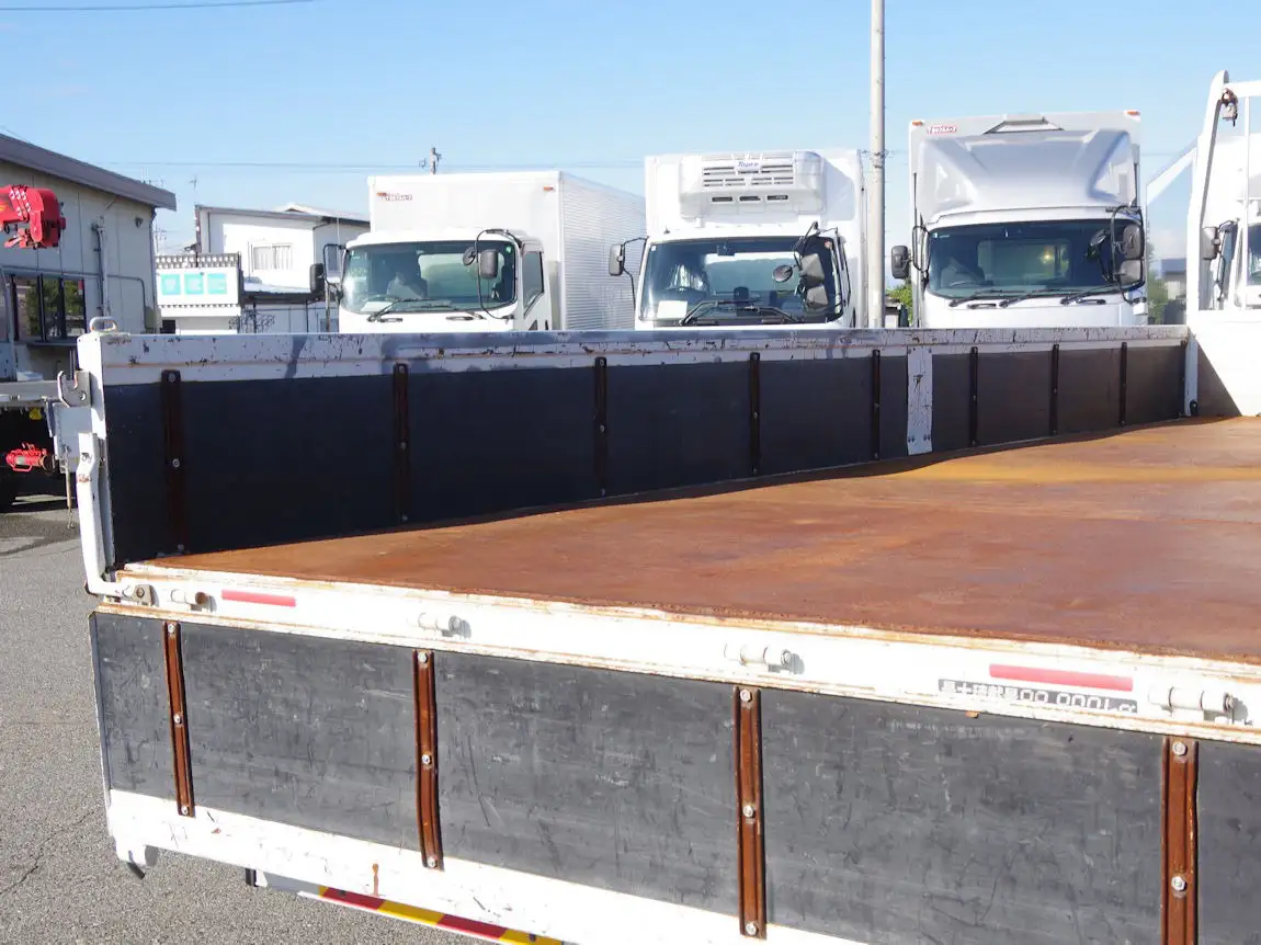 いすゞ フォワード 中型/増トン クレーン付 床鉄板 4段の中古トラック画像9