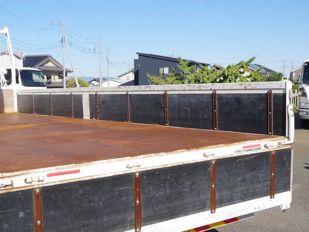 いすゞ フォワード 中型/増トン クレーン付 床鉄板 4段の中古トラック画像10