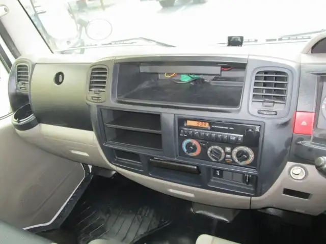 日産 アトラス 小型 平ボディ パワーゲート CBF-SQ2F24の中古トラック画像15