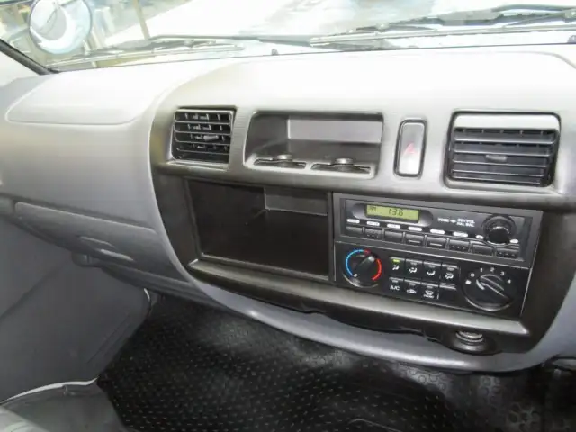 マツダ ボンゴ 小型 平ボディ DBF-SLP2T R2の中古トラック画像14