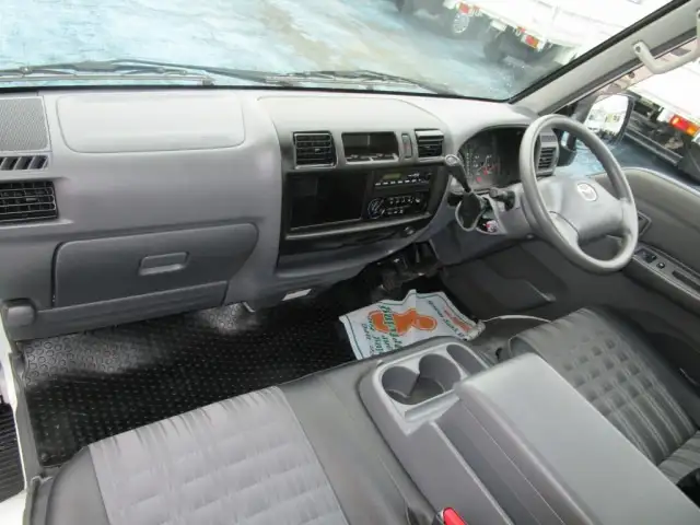 マツダ ボンゴ 小型 平ボディ DBF-SLP2T R2の中古トラック画像13