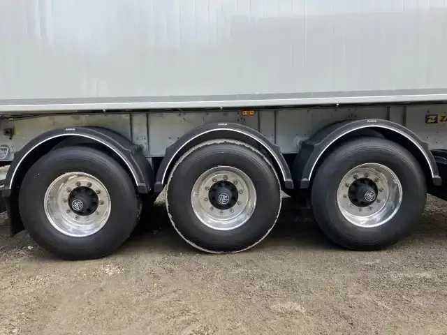 輸入車・その他 輸入車その他 トレーラー/その他 トレーラー 3軸 1デフの中古トラック画像13