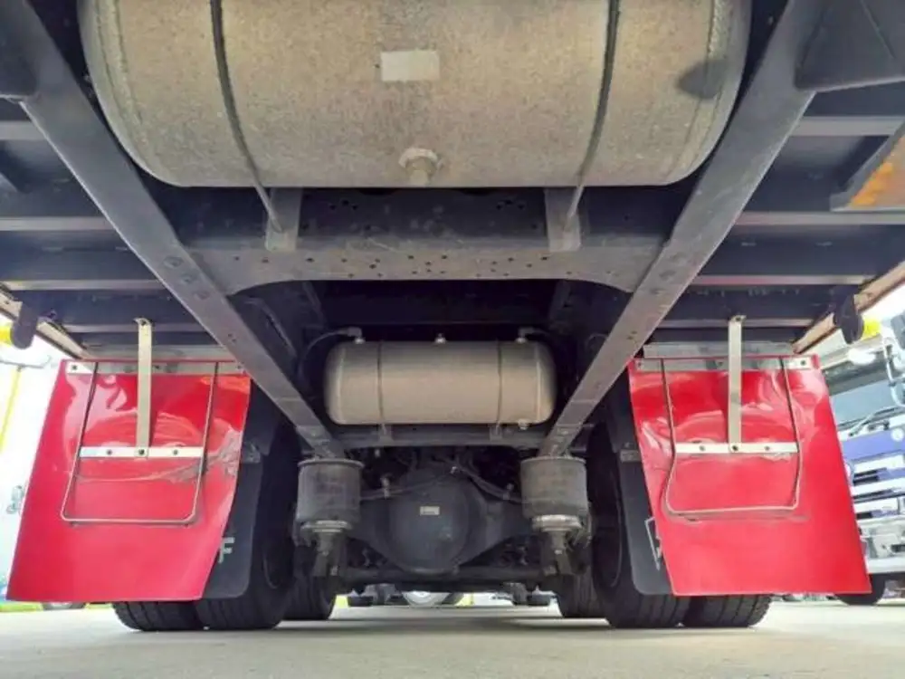 いすゞ ギガ 大型 車両重機運搬 ウインチ エアサスの中古トラック画像18