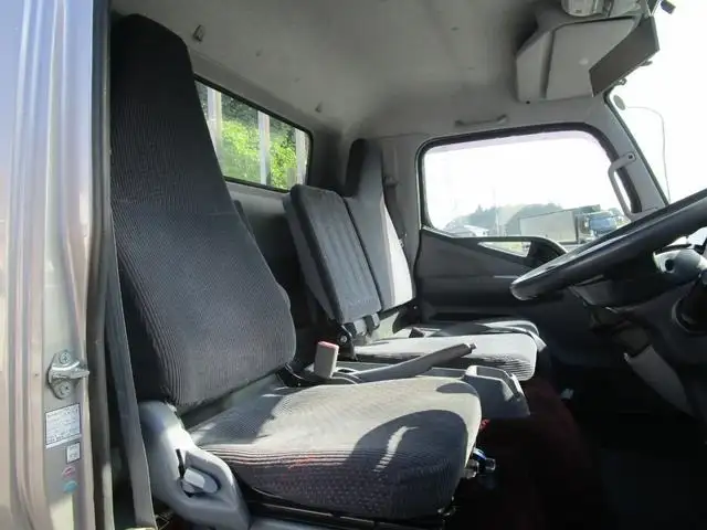 三菱 キャンター 小型 平ボディ 床鉄板 カスタムの中古トラック画像10