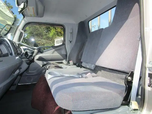 三菱 キャンター 小型 平ボディ 床鉄板 カスタムの中古トラック画像11