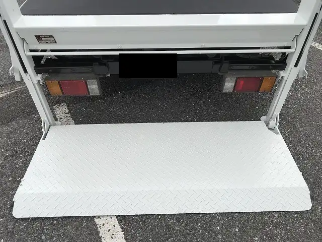 いすゞ エルフ 小型 平ボディ Wキャブ パワーゲートの中古トラック画像8