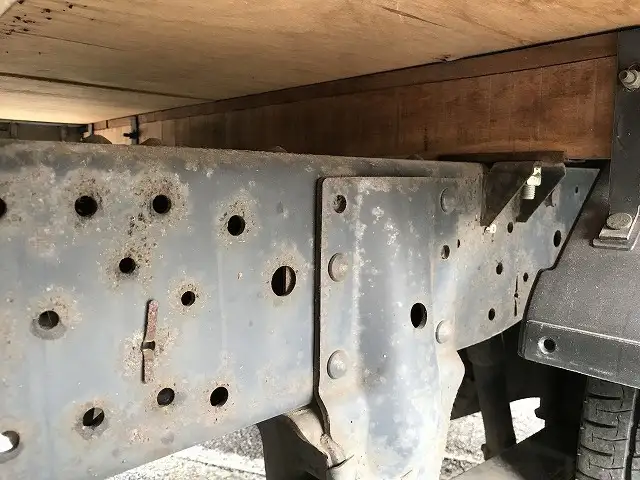 いすゞ エルフ 小型 平ボディ Wキャブ パワーゲートの中古トラック画像像17