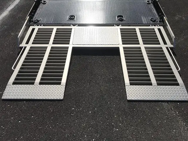 三菱 キャンター 小型 車両重機運搬 ラジコン ウインチの中古トラック画像10