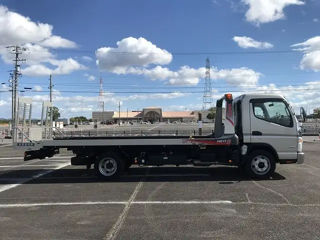 三菱 キャンター 小型 車両重機運搬 ラジコン ウインチの中古トラック画像3