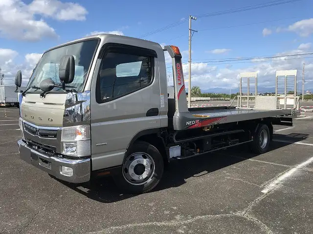 三菱 キャンター 小型 車両重機運搬 ラジコン ウインチ の中古トラック【車両No.200348】