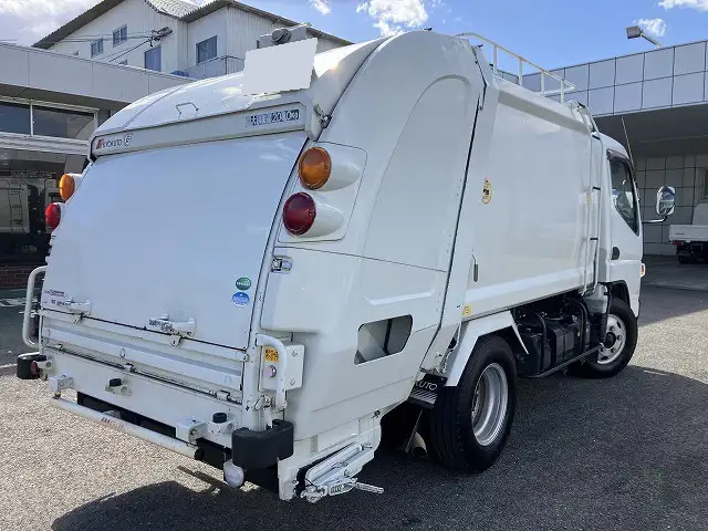 三菱 キャンター 小型 パッカー車 プレス式 TKG-FEA50の中古トラック画像4