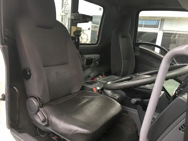 いすゞ フォワード 中型/増トン パッカー車 プレス式 LKG-FTR90S2の中古トラック画像14