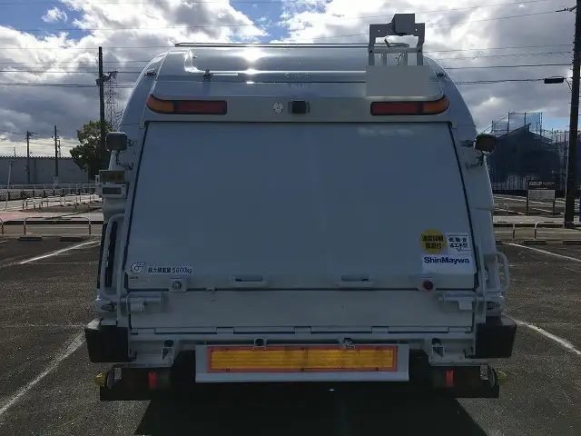 いすゞ フォワード 中型/増トン パッカー車 プレス式 LKG-FTR90S2の中古トラック画像3