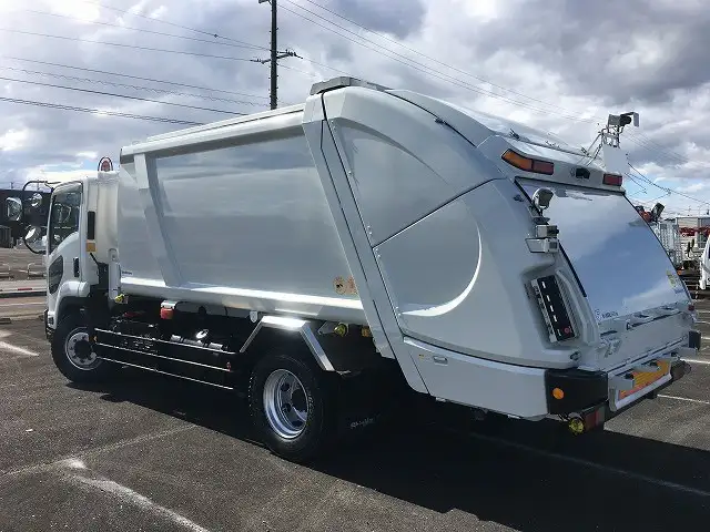 いすゞ フォワード 中型/増トン パッカー車 プレス式 LKG-FTR90S2の中古トラック画像4