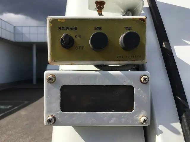 いすゞ フォワード 中型/増トン パッカー車 プレス式 LKG-FTR90S2の中古トラック画像10