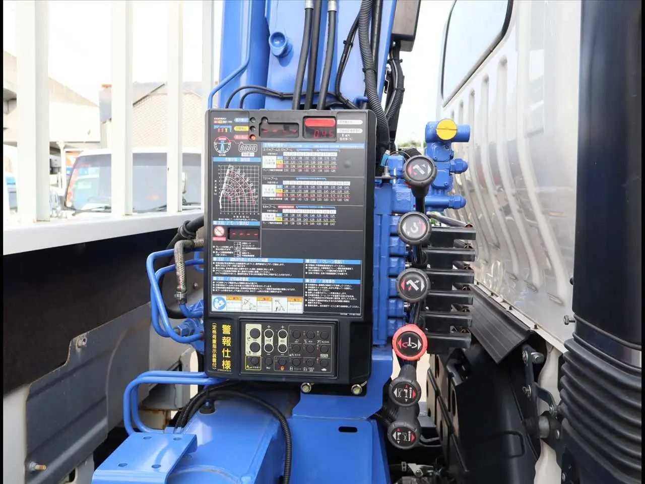 トヨタ ダイナ 小型 クレーン付 床鉄板 4段の中古トラック画像10