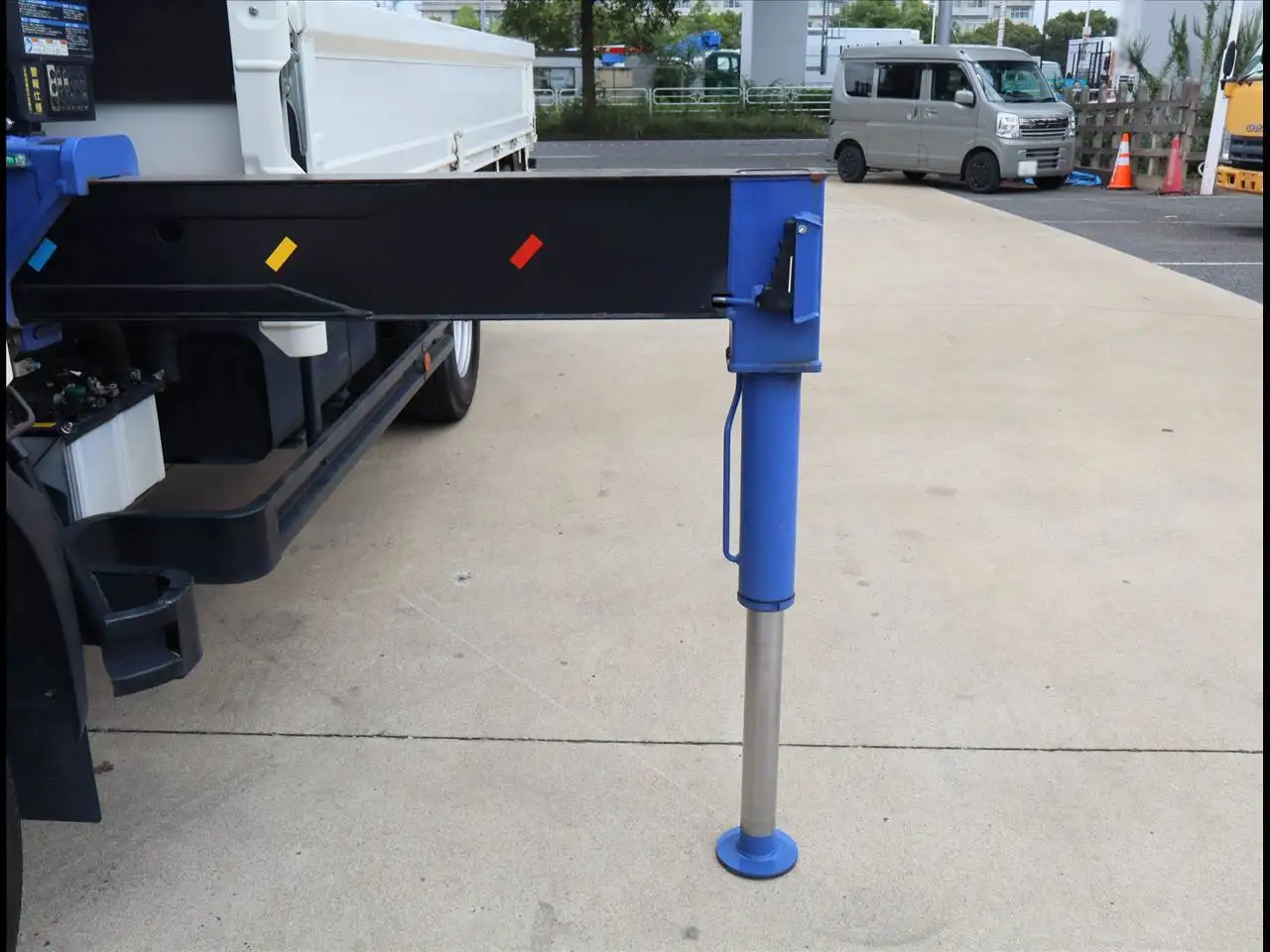 トヨタ ダイナ 小型 クレーン付 床鉄板 4段の中古トラック画像11