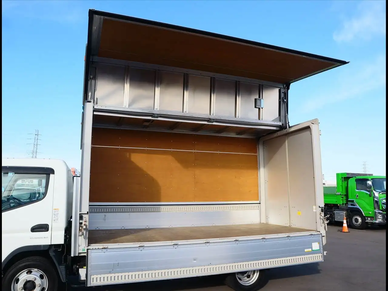 日産 アトラス 小型 ウイング 2RG-FEB8W R2の中古トラック画像5