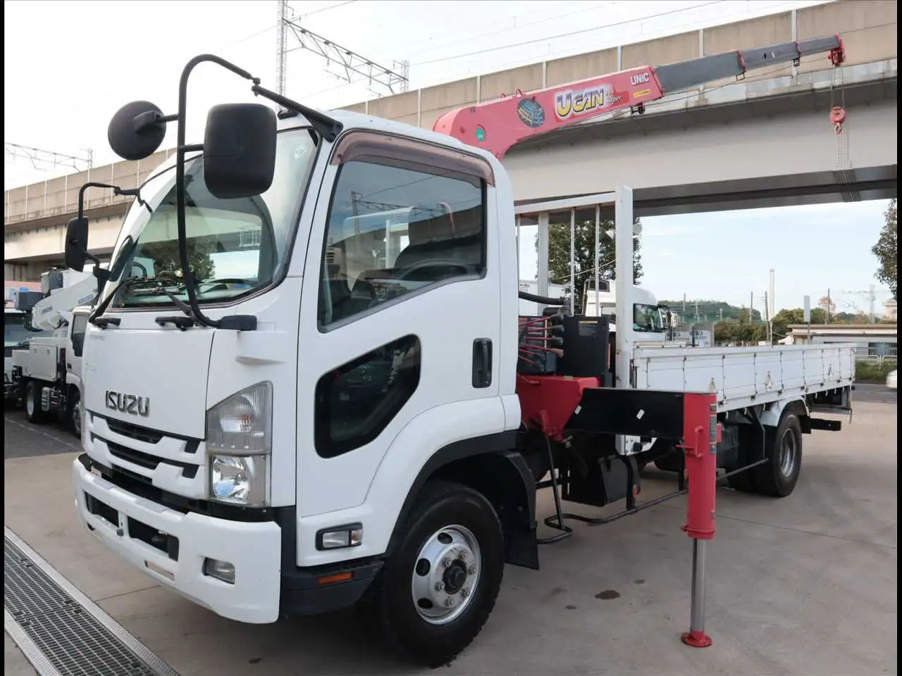 いすゞ フォワード 中型/増トン クレーン付 4段 ラジコンの中古トラック画像1