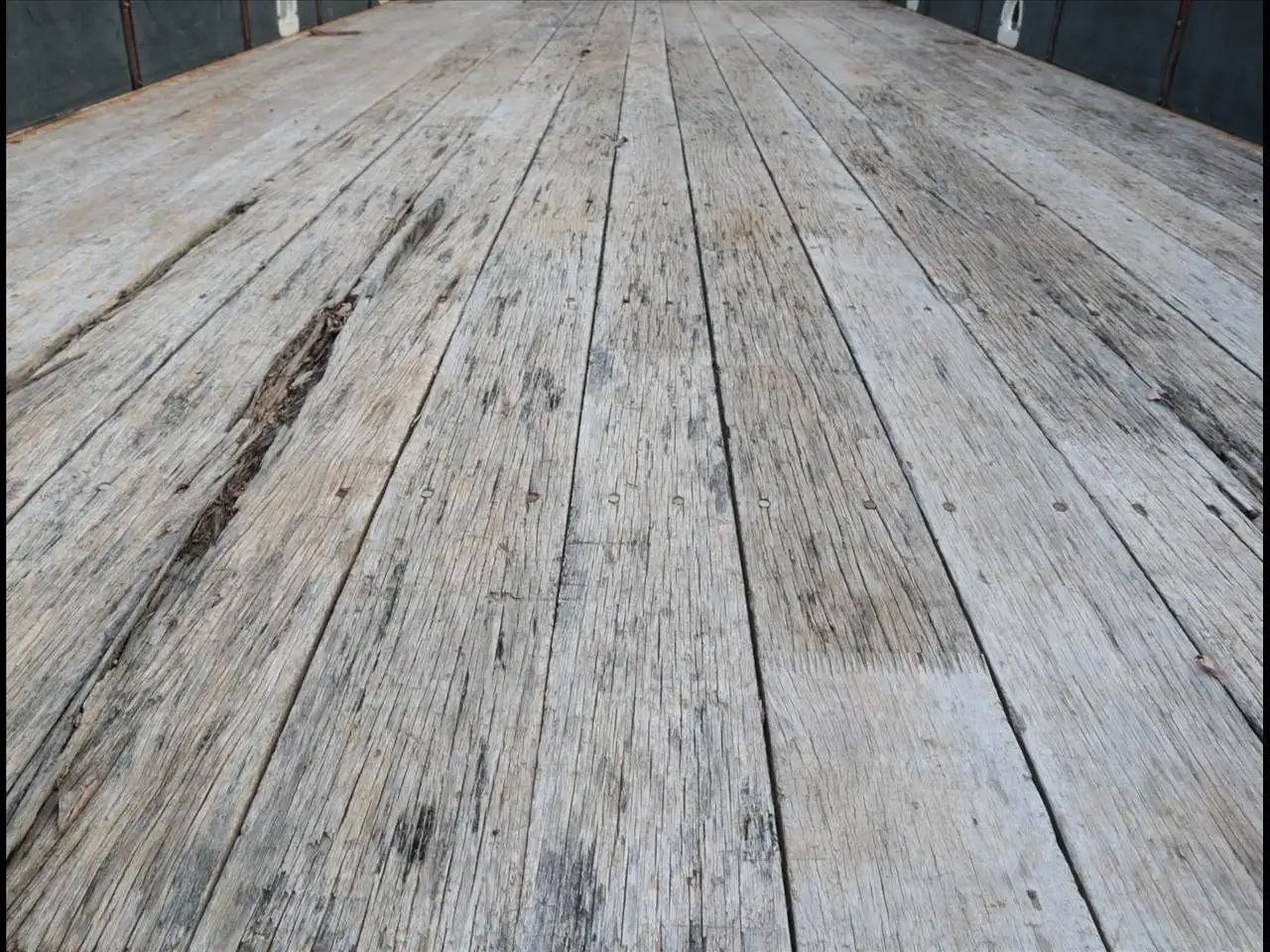 いすゞ フォワード 中型/増トン クレーン付 4段 ラジコンの中古トラック画像8