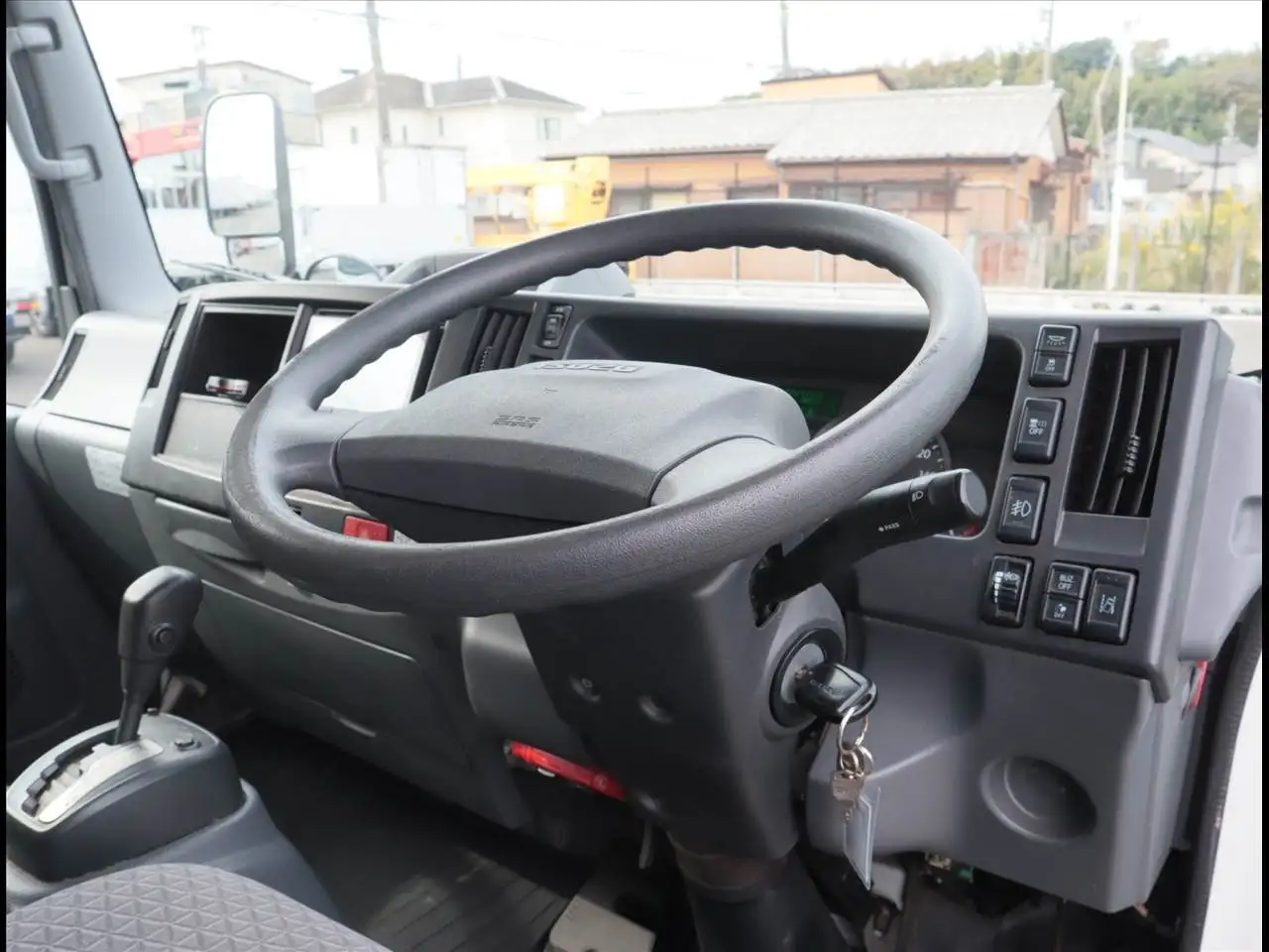 いすゞ エルフ 小型 アルミバン ボトルカー サイドドアの中古トラック画像12