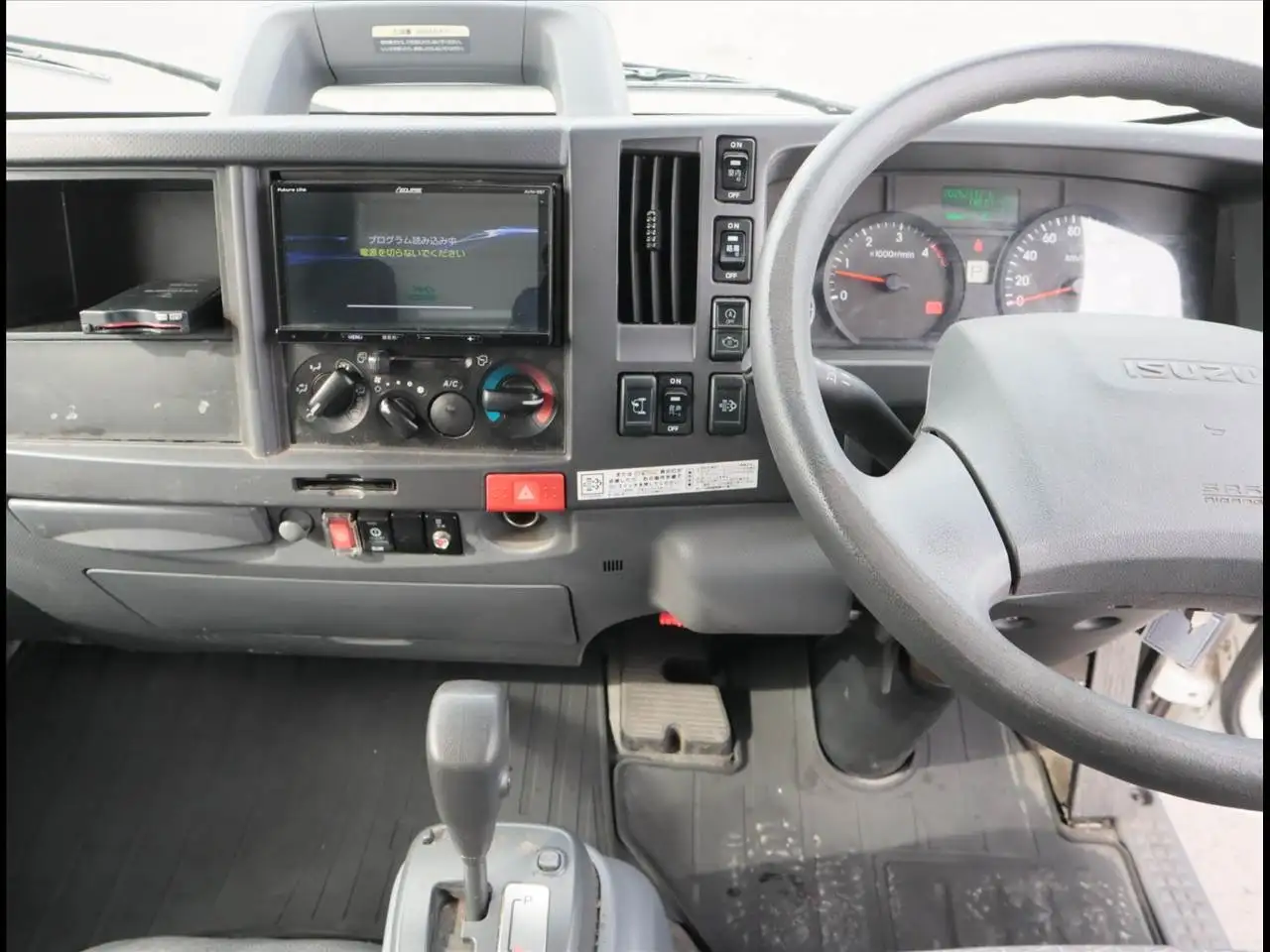 いすゞ エルフ 小型 アルミバン ボトルカー サイドドアの中古トラック画像13