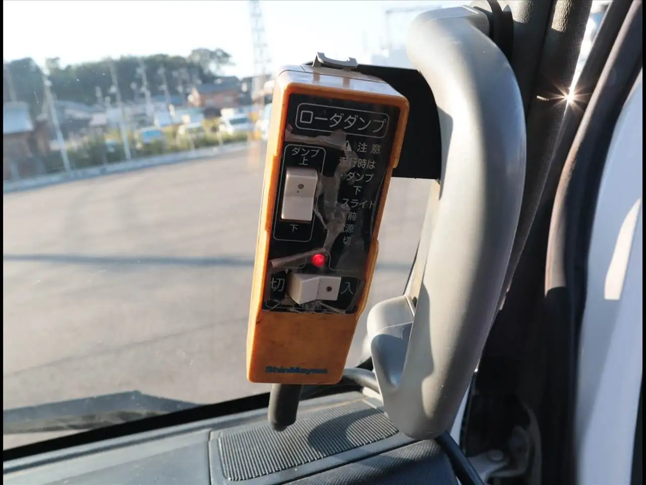 日野 デュトロ 小型 ダンプ ローダー SDG-XZU700Xの中古トラック画像14