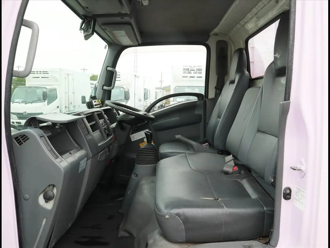 いすゞ エルフ 小型 パッカー車 巻き込み式 回転ダンプ式の中古トラック画像12