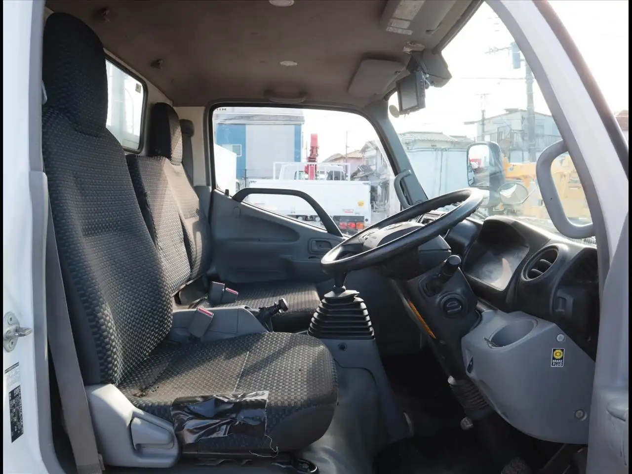 日野 デュトロ 小型 平ボディ パワーゲート 床鉄板の中古トラック画像11