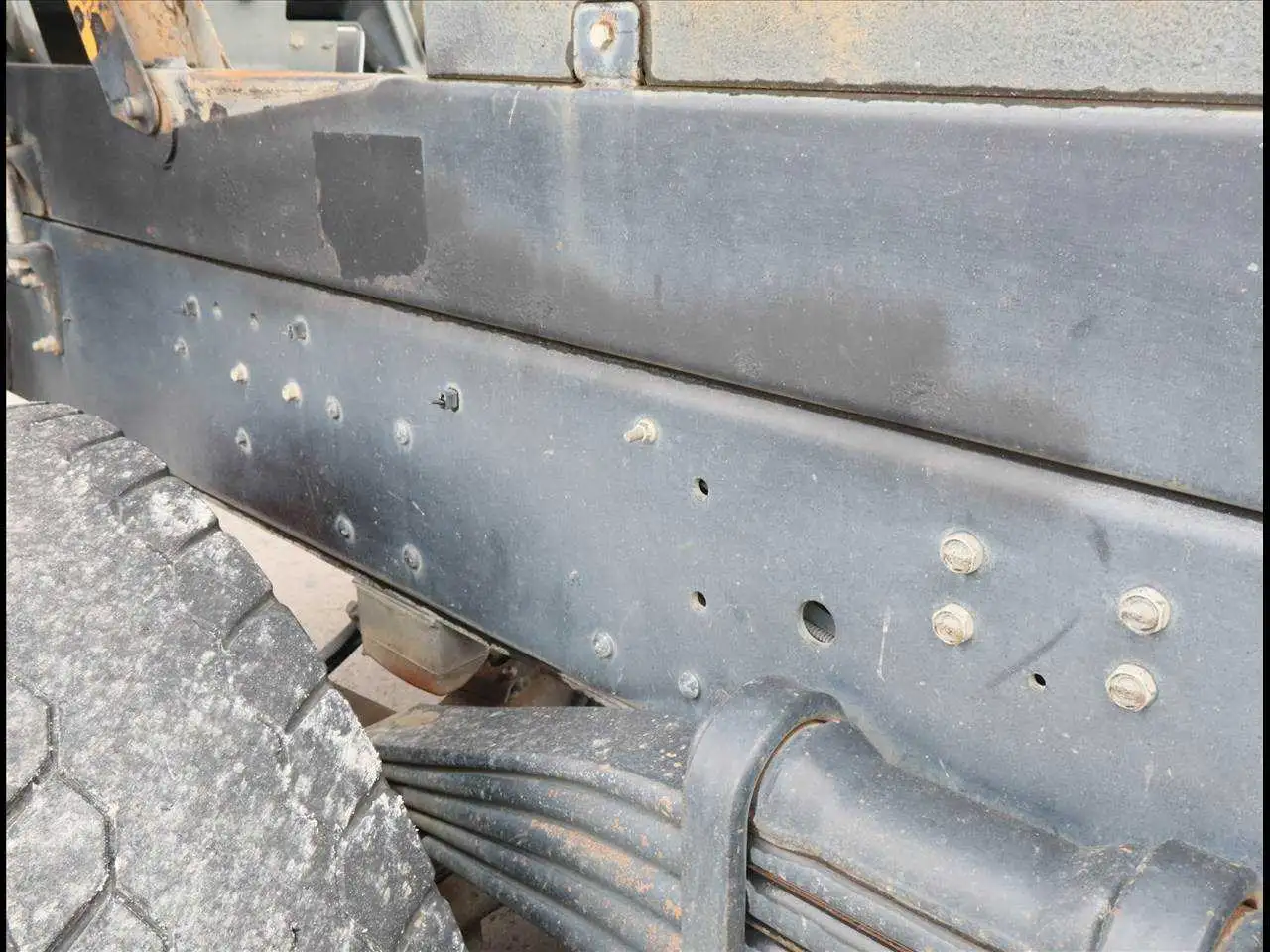 いすゞ ギガ 大型 ダンプ コボレーン ベッドの中古トラック画像18