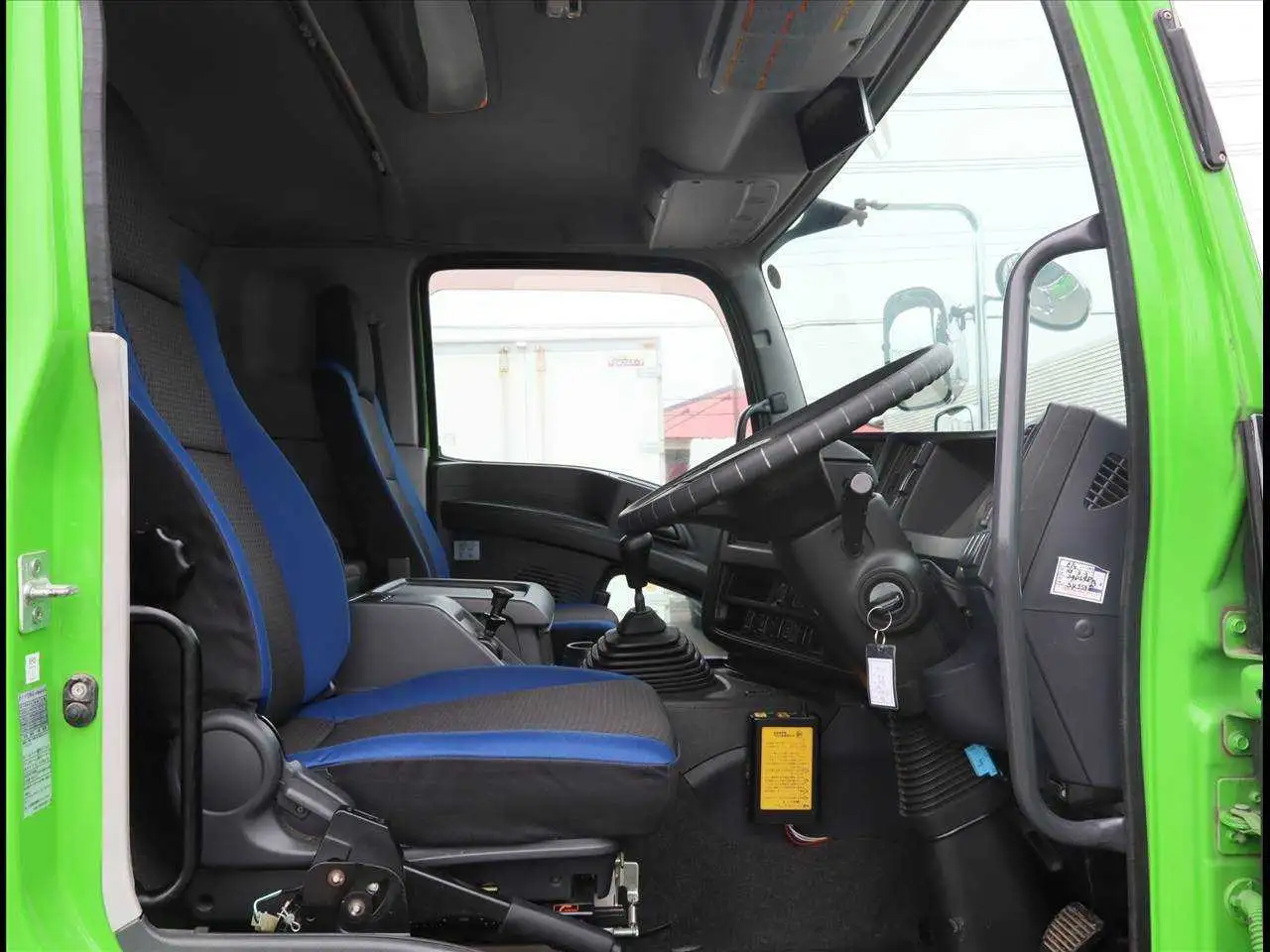 いすゞ ギガ 大型 ダンプ コボレーン ベッドの中古トラック画像9