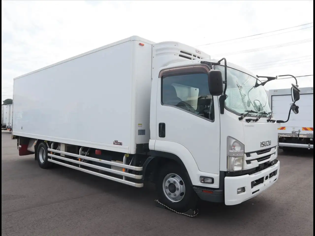 いすゞ フォワード 中型/増トン 冷凍冷蔵 低温 スタンバイの中古トラック画像2