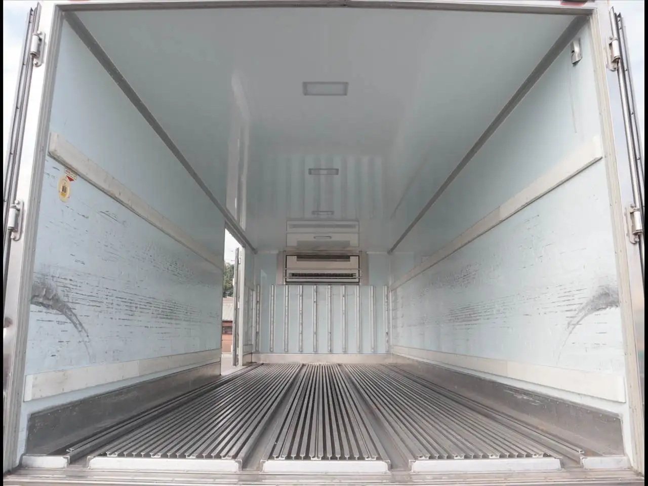 いすゞ フォワード 中型/増トン 冷凍冷蔵 低温 スタンバイの中古トラック画像7