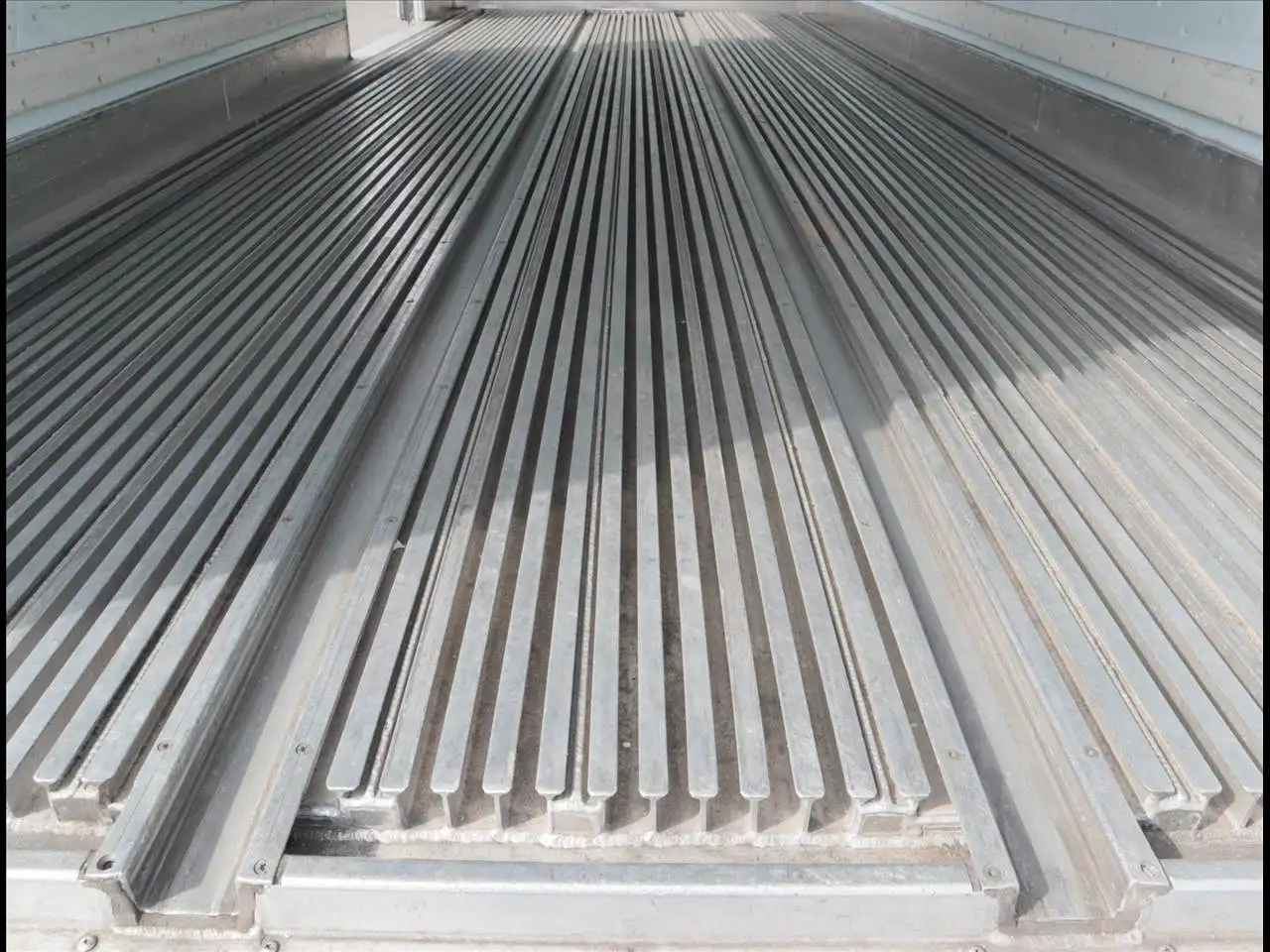 いすゞ フォワード 中型/増トン 冷凍冷蔵 低温 スタンバイの中古トラック画像9