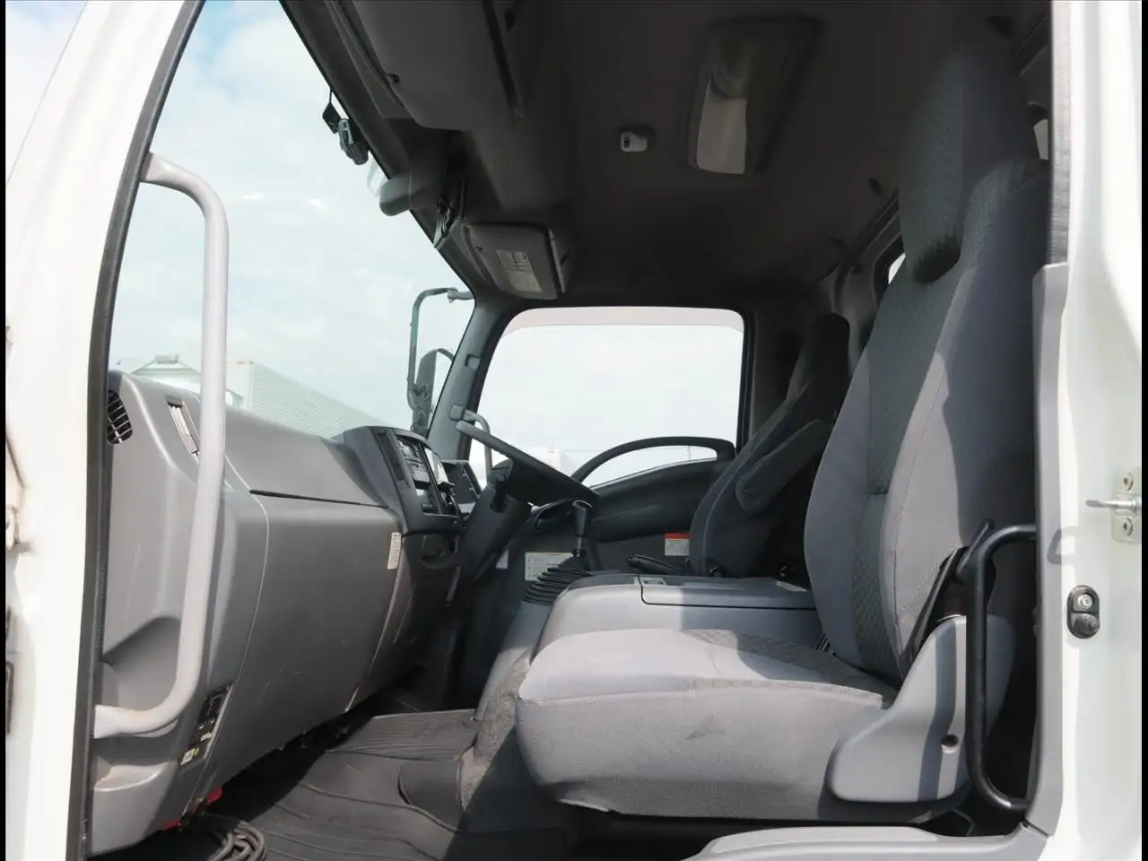 いすゞ フォワード 中型/増トン 冷凍冷蔵 低温 スタンバイの中古トラック画像12