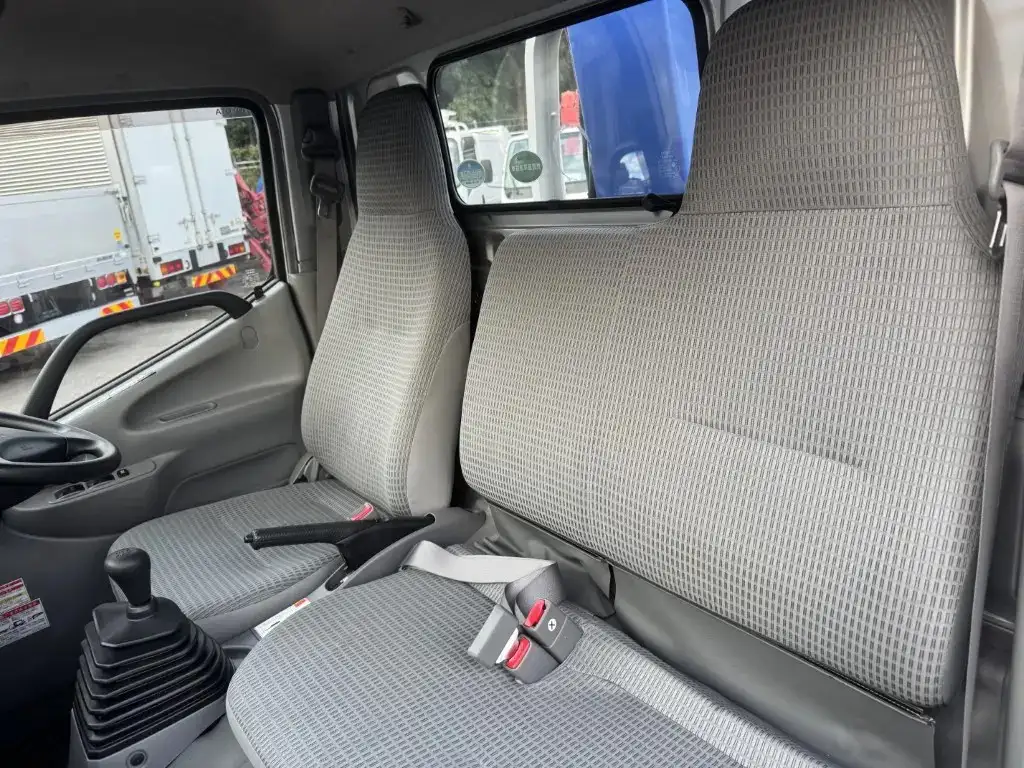 トヨタ トヨエース 小型 クレーン付 床鉄板 4段の中古トラック画像13