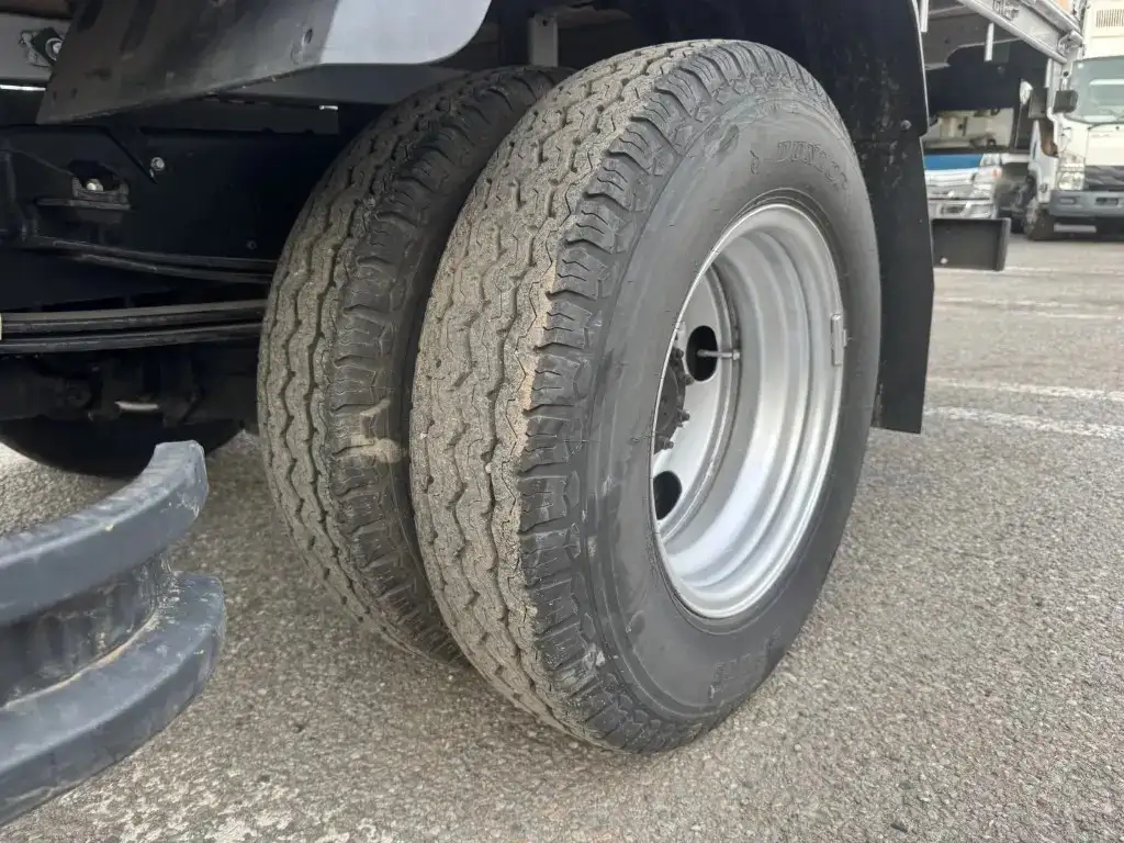 トヨタ トヨエース 小型 クレーン付 床鉄板 4段の中古トラック画像20