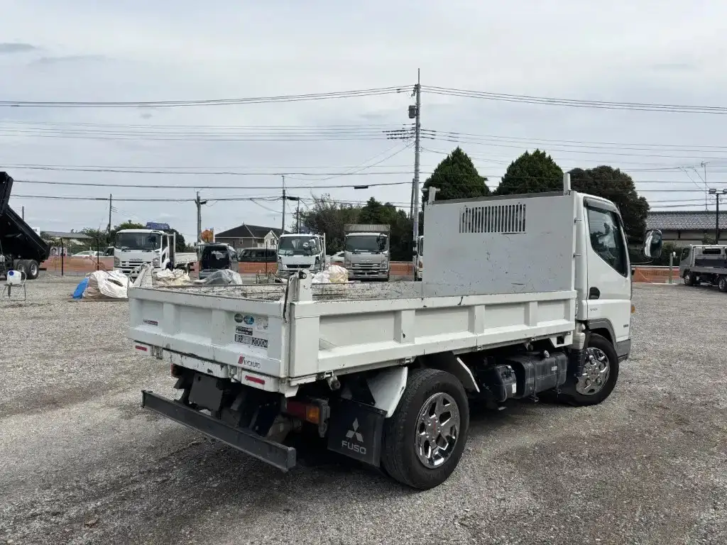三菱 キャンター 小型 ダンプ カスタム 2PG-FBA30の中古トラック画像4