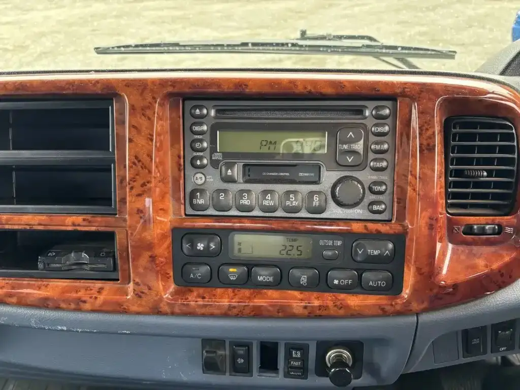 日野 レンジャー 中型/増トン 平ボディ 床鉄板 アルミブロックの中古トラック画像14