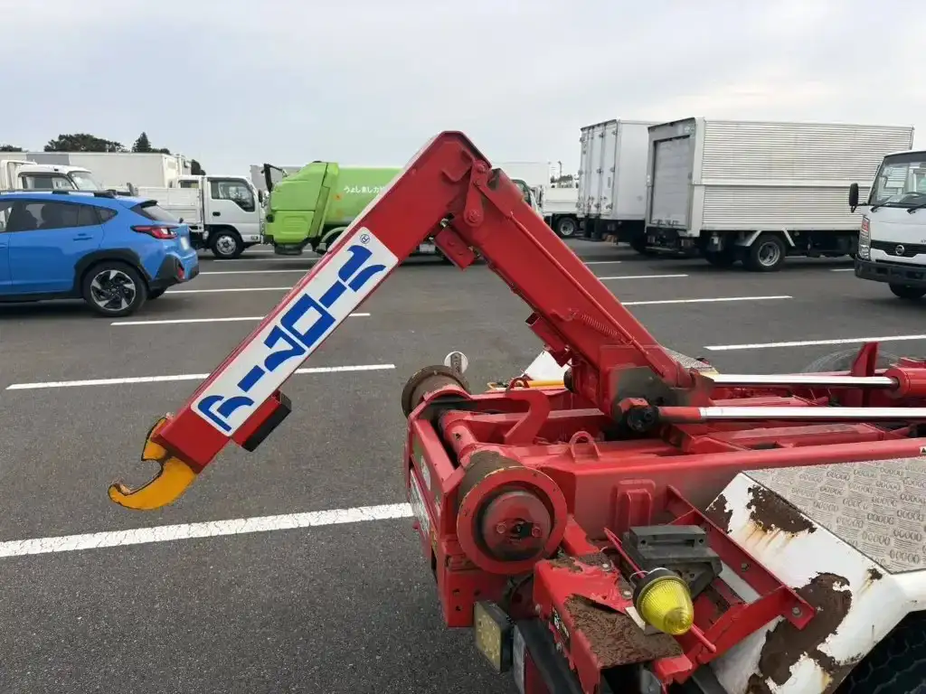 いすゞ エルフ 小型 アームロール ツインホイスト TPG-NKR85ANの中古トラック画像10