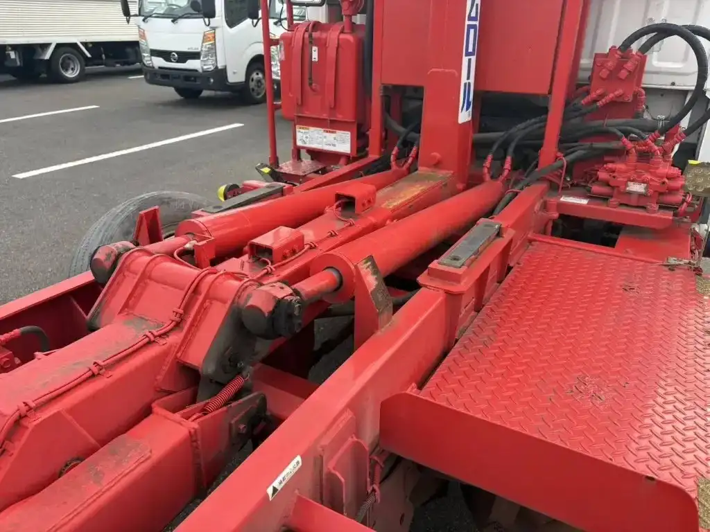 いすゞ エルフ 小型 アームロール ツインホイスト TPG-NKR85ANの中古トラック画像8